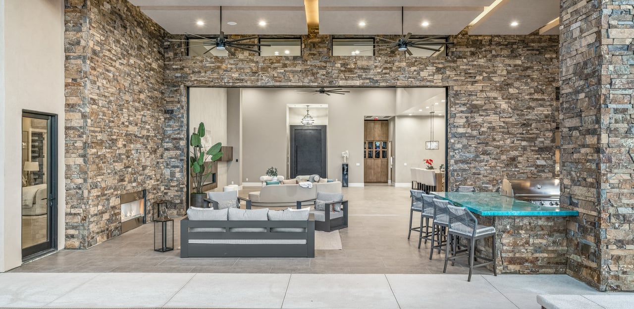 9 Stonecutter Court