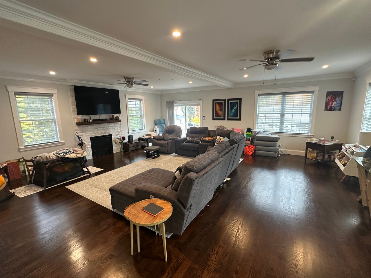 53 Old Mystic St, Arlington