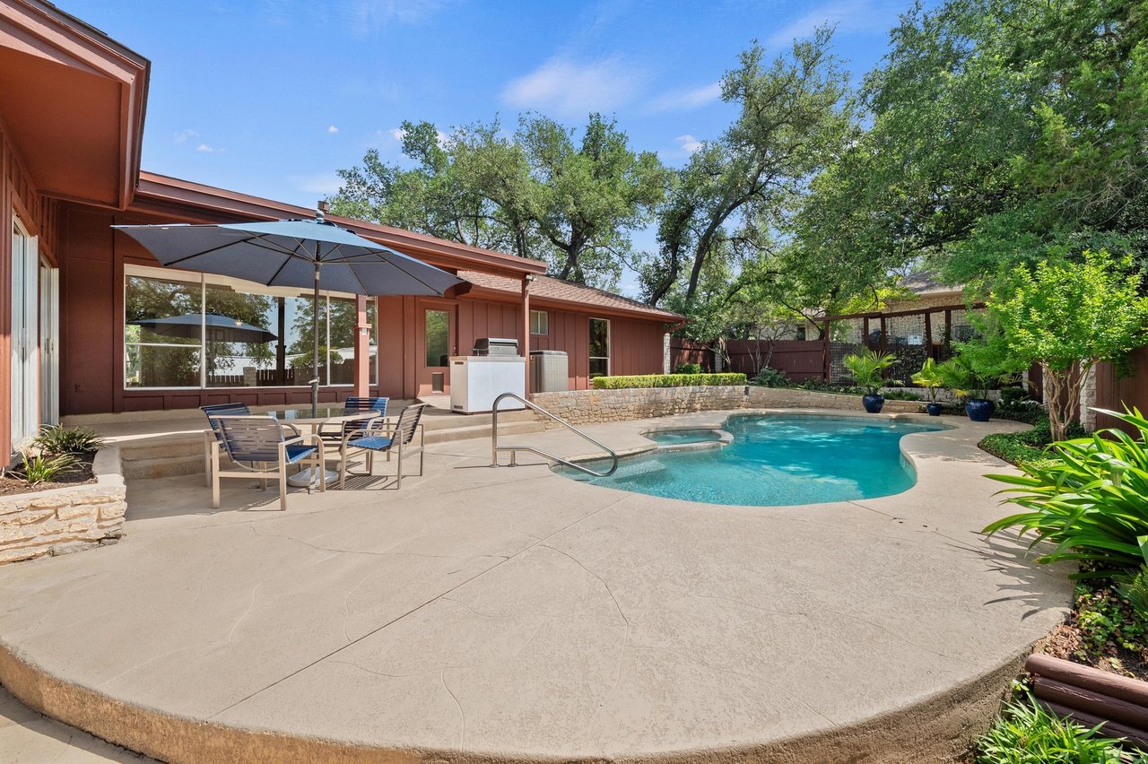 7602 Parkview Circle