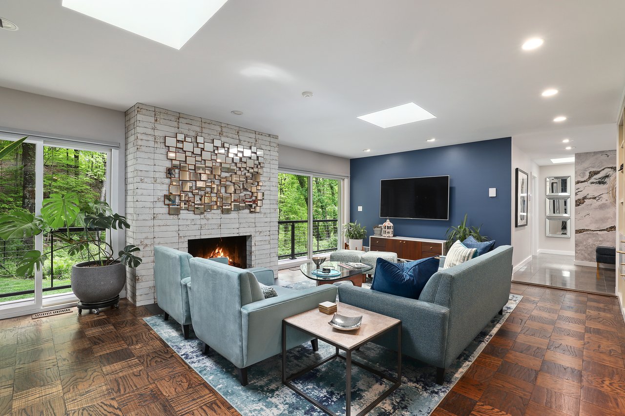 99 High Ridge Road