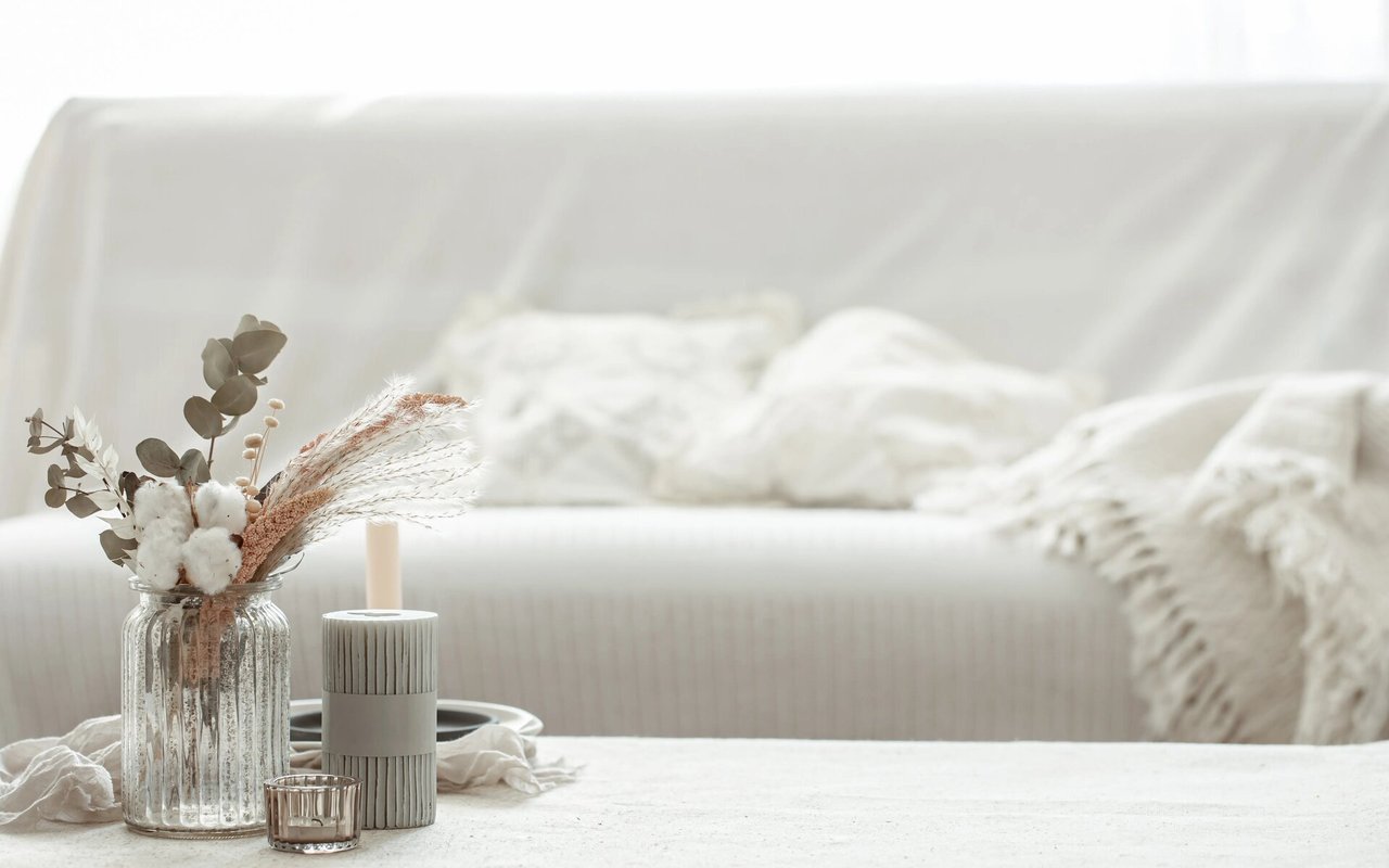 5 Simple but Essential Minimalist Design Tips To Embrace In Your Home