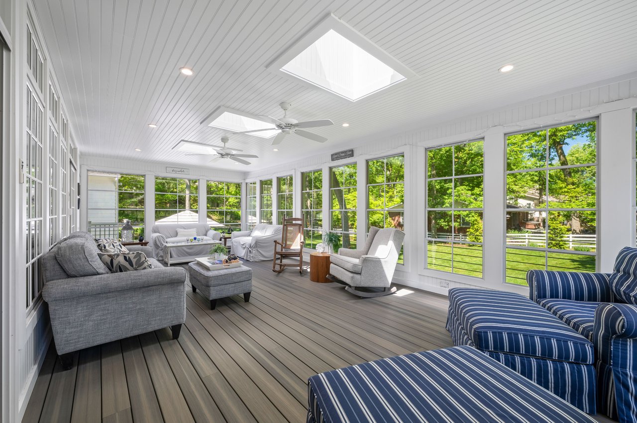 47118 Oak Avenue, Grand Beach, MI 49117