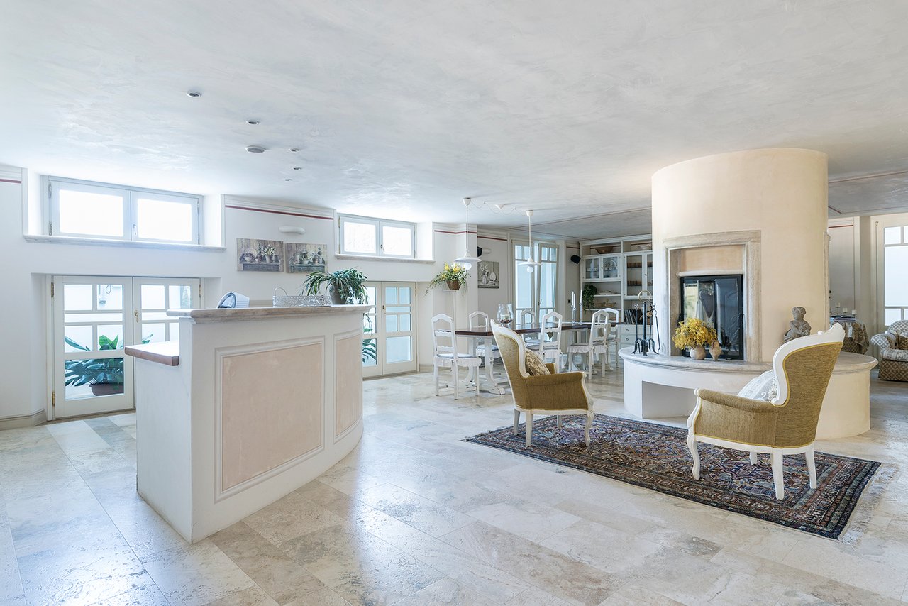 Villa Bianco Chic
