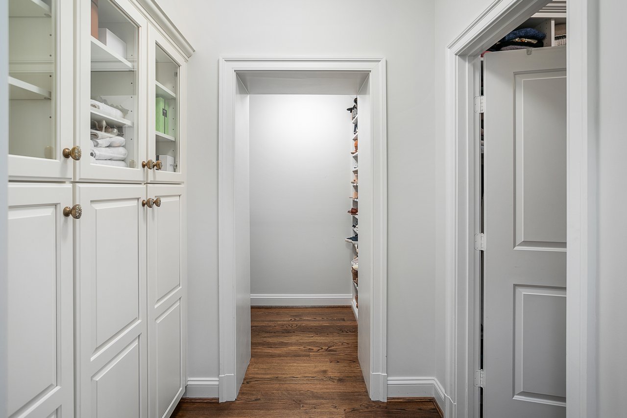 5025 Linnean Ave NW, Washington, DC 20008