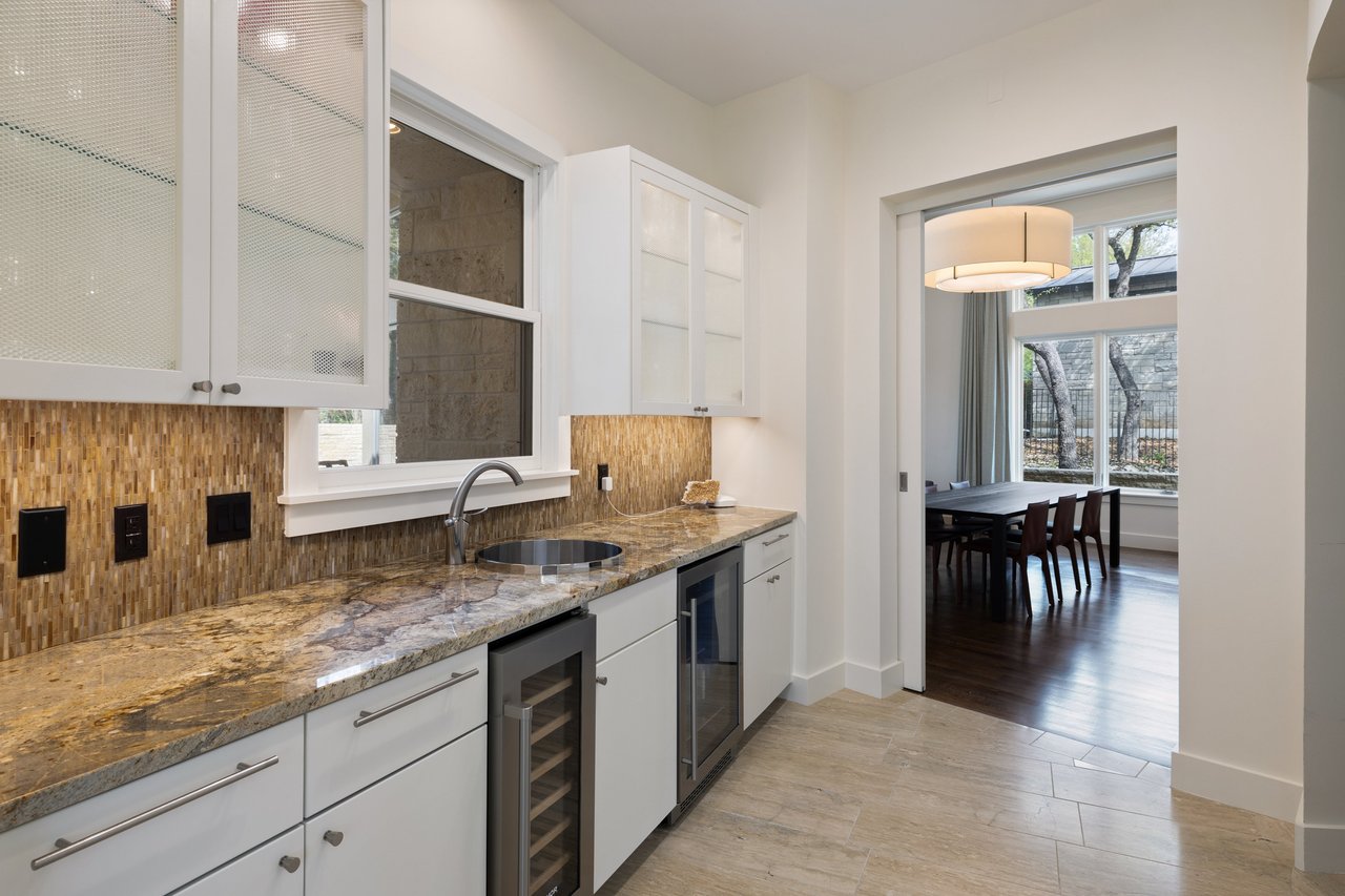 12028 Kirkland Ct