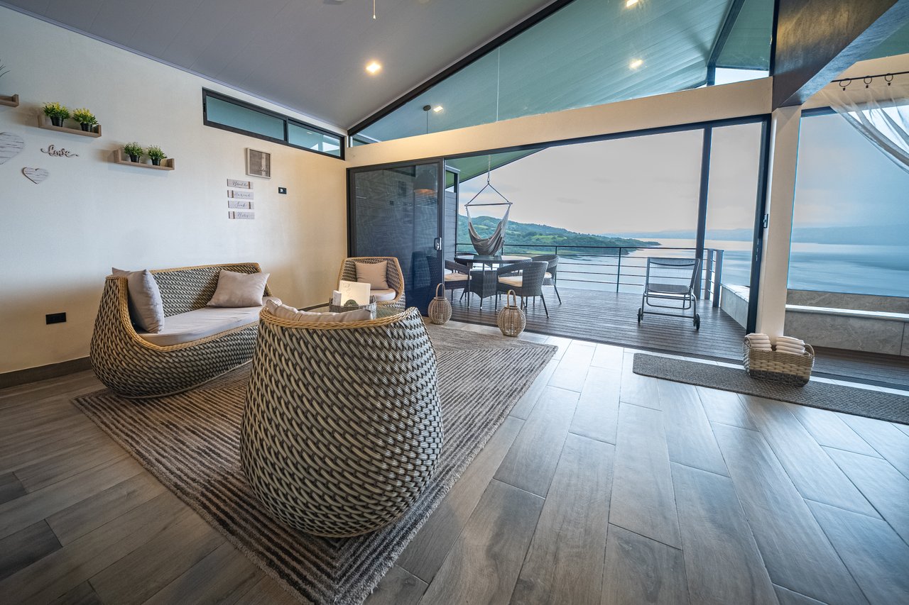 Rio Chiquito Ranch & Villas | 143-Hectare Ranch Estate with Villas, Forest & Full Infrastructure in Tilarán, Costa Rica