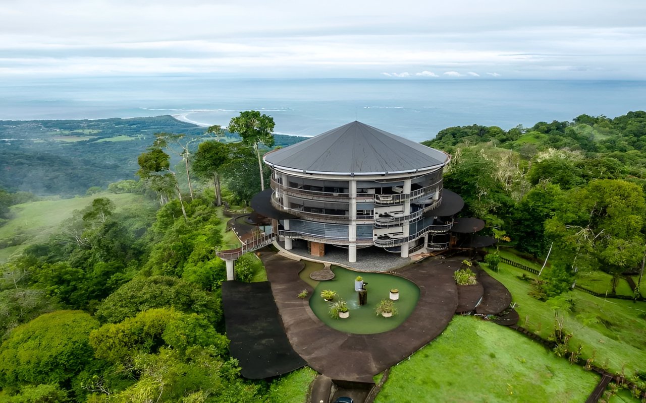 This $12 Million Circular Villa Has Insane 360-Degree Views of the Costa Rican Rainforest