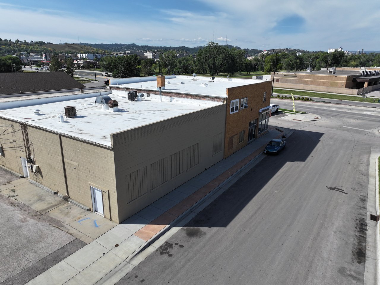 Rapid City Retail/Office/Warehouse