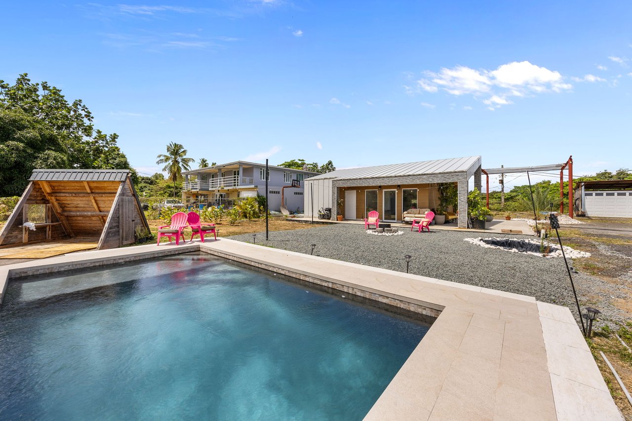 Boutique Tiny Home Oasis with Income Potential