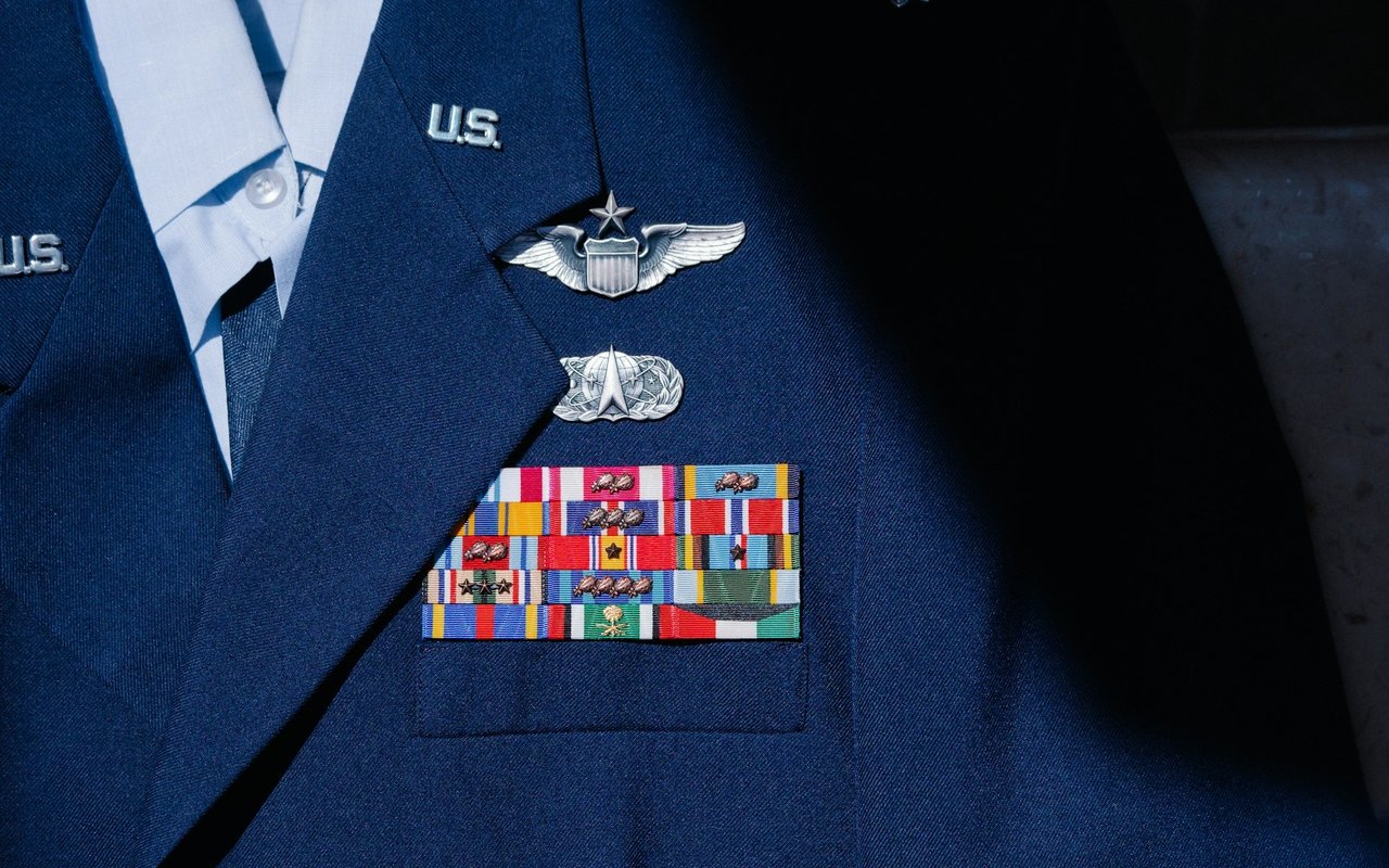Military Home Buyers: 5 Reasons To Choose A VA Loan Instead of A Conventional Loan
