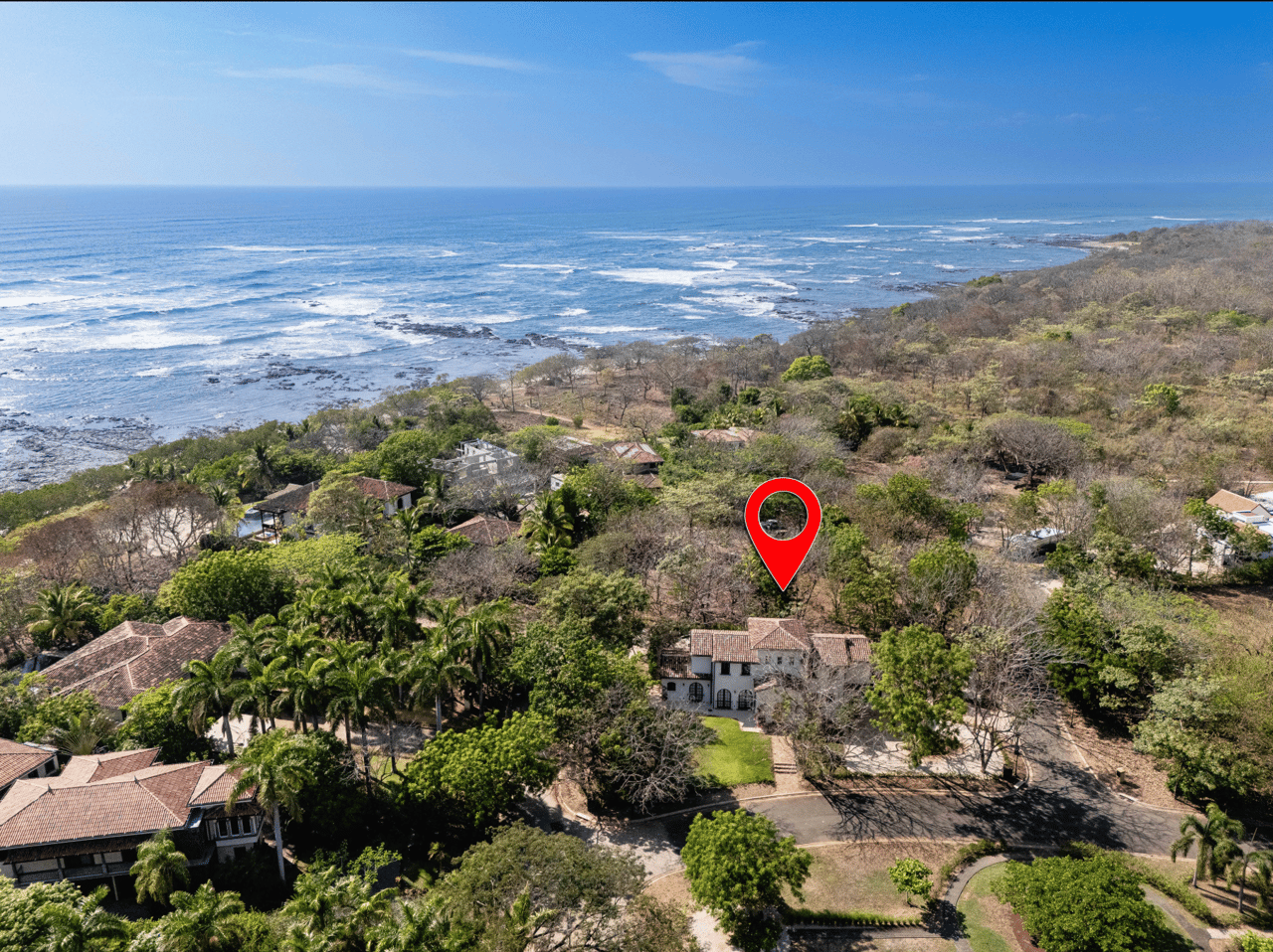Casa Las Mareas | Beachfront Spanish Colonial Villa with Private Pool in Hacienda Pinilla