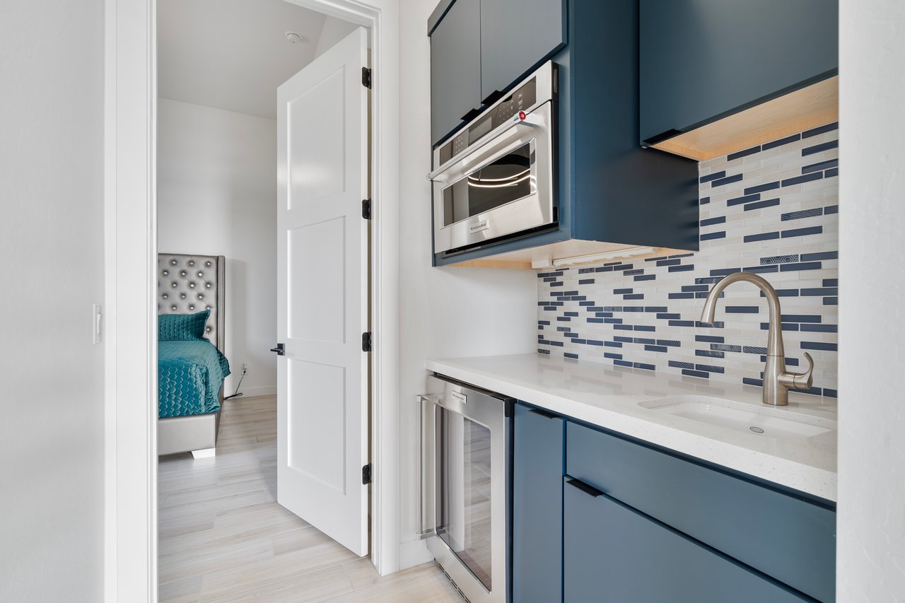 17237 E DESERT VISTA Trail