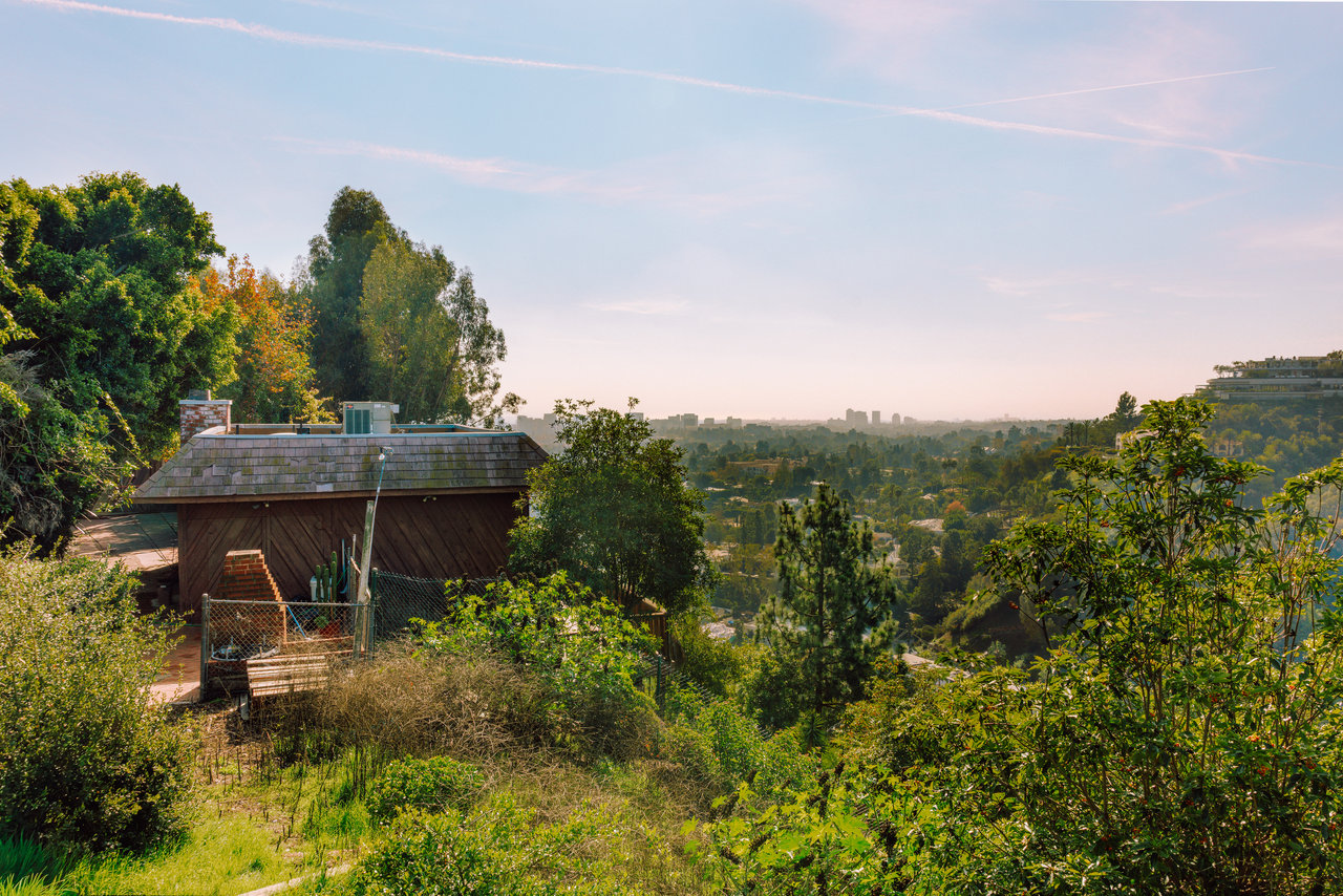 1355 Beverly Estates Dr