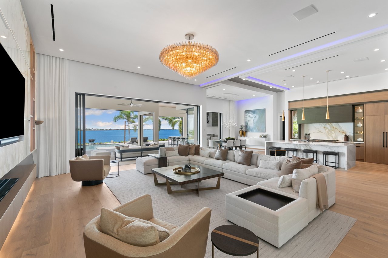 11380 Longwater Chase CT