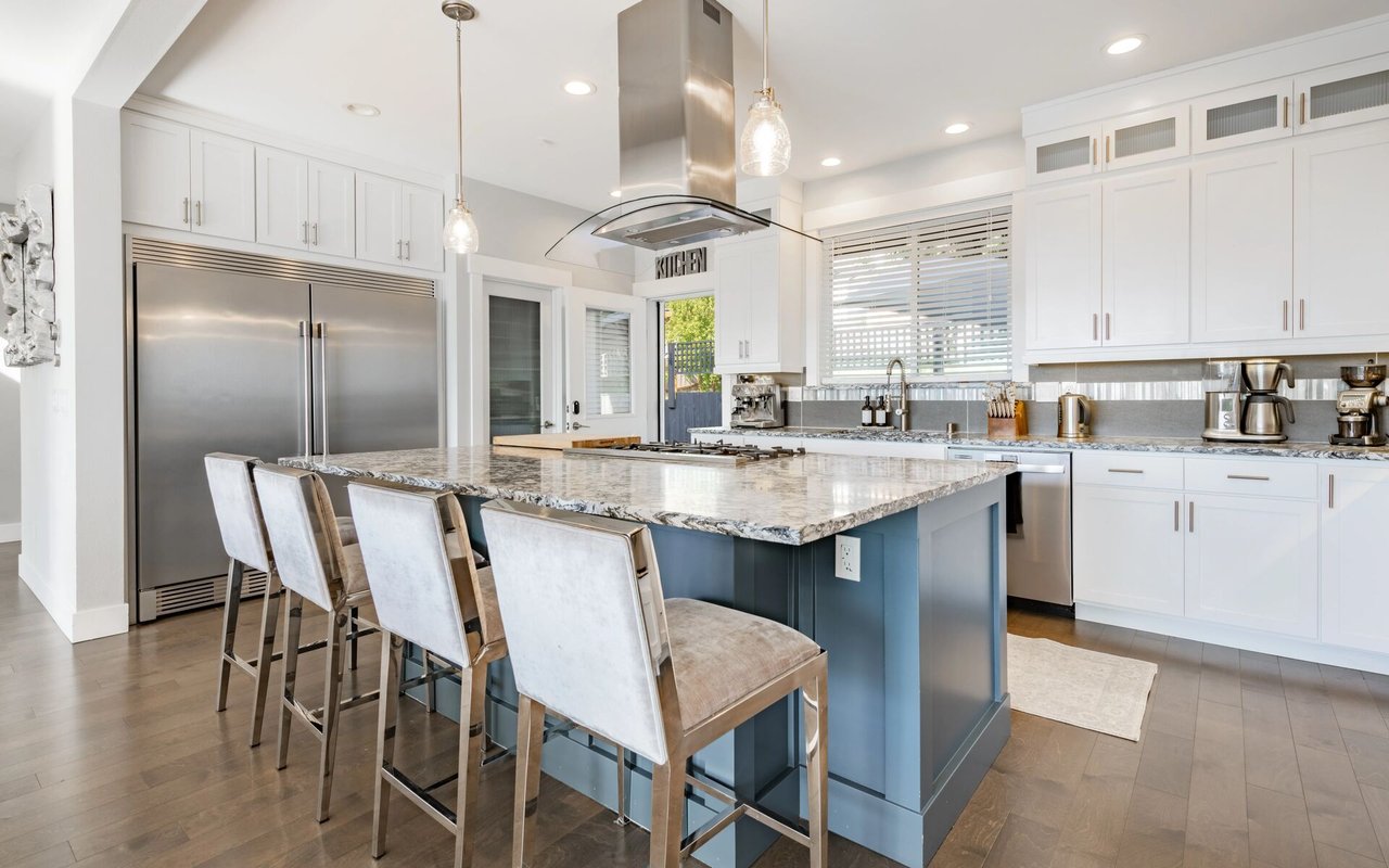 Default Image