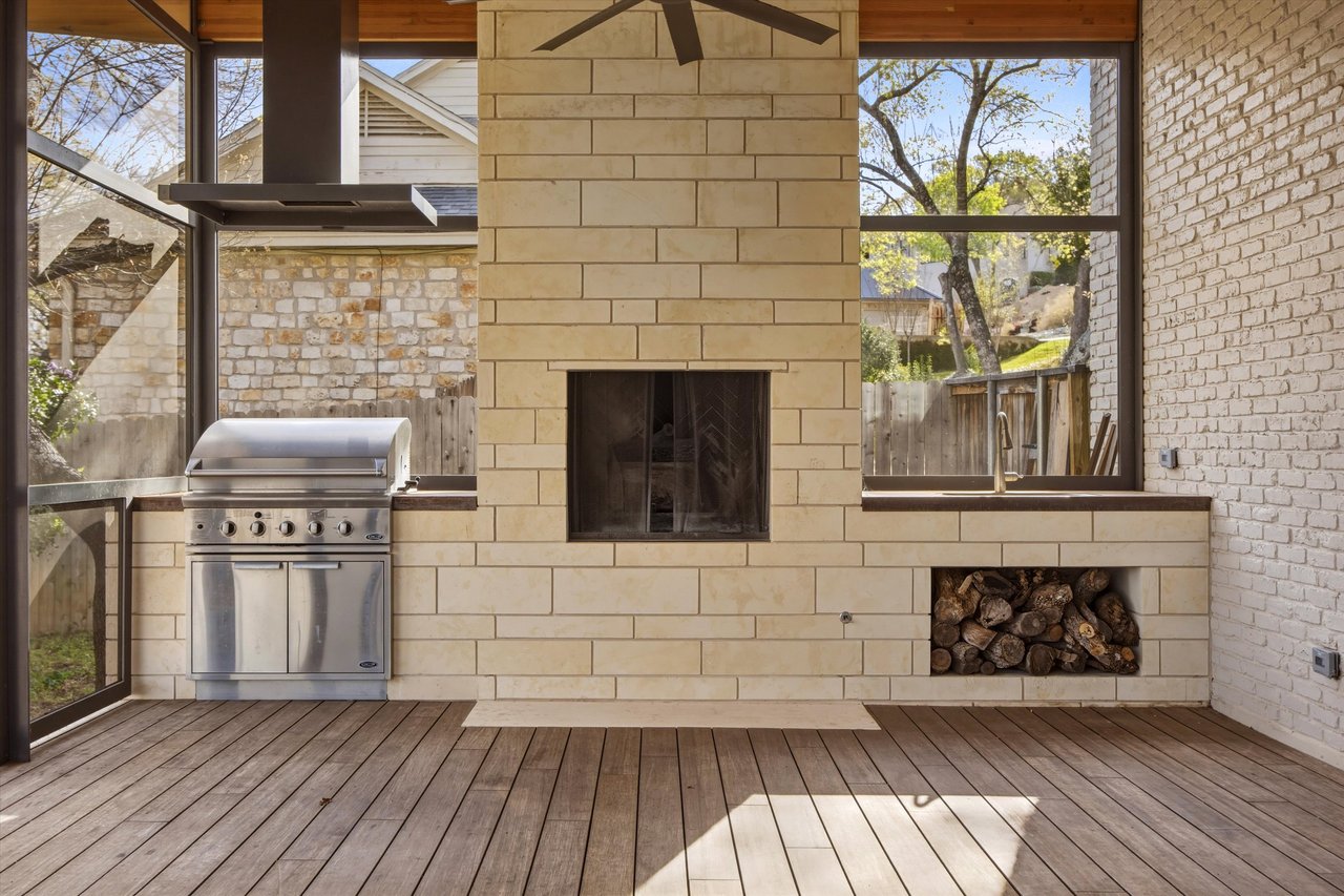 5705 Carry Back Lane