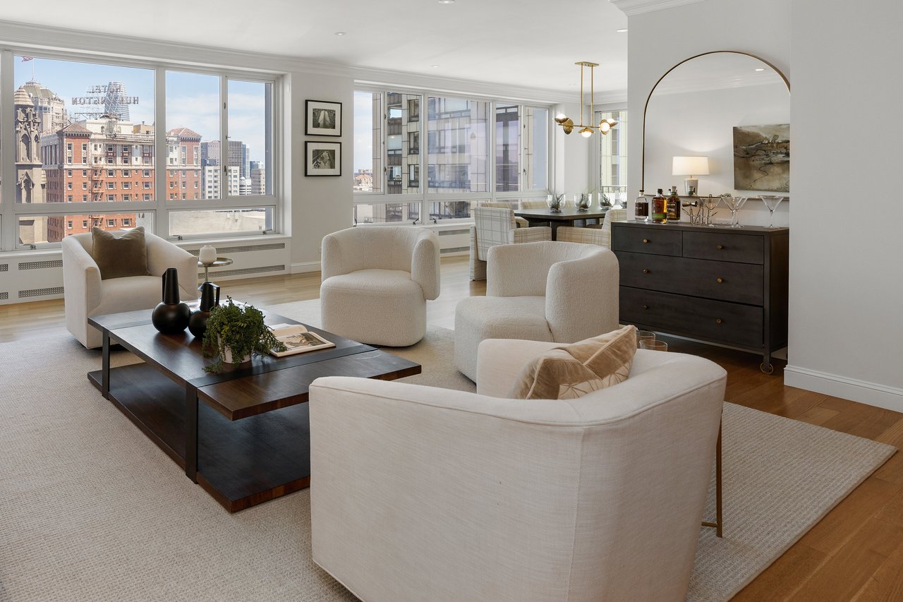 Renovated Corner Three-Bedroom at 1200 California