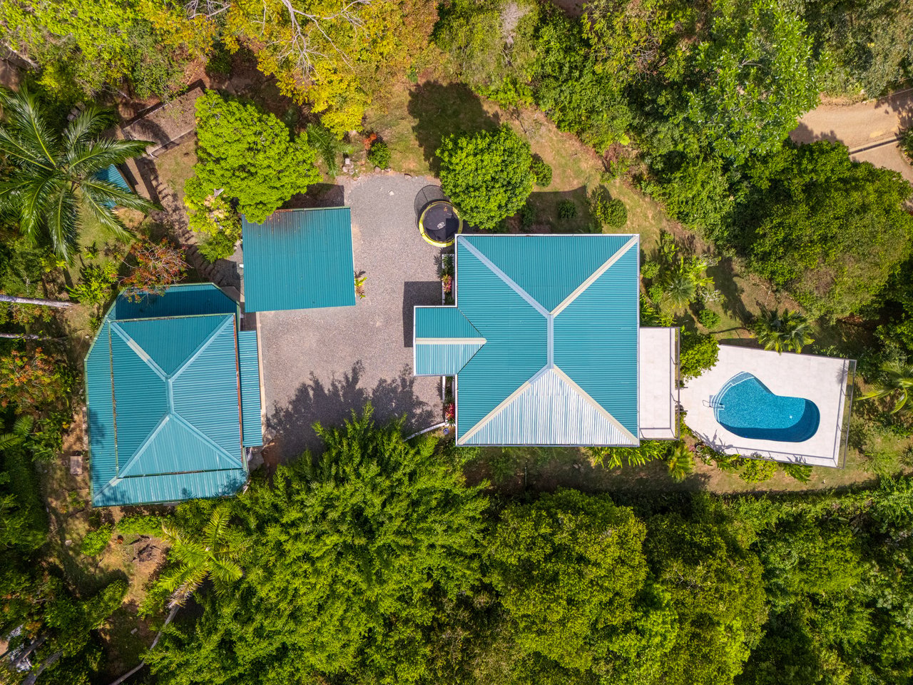 Ocean View Home in Escaleras with Guest House