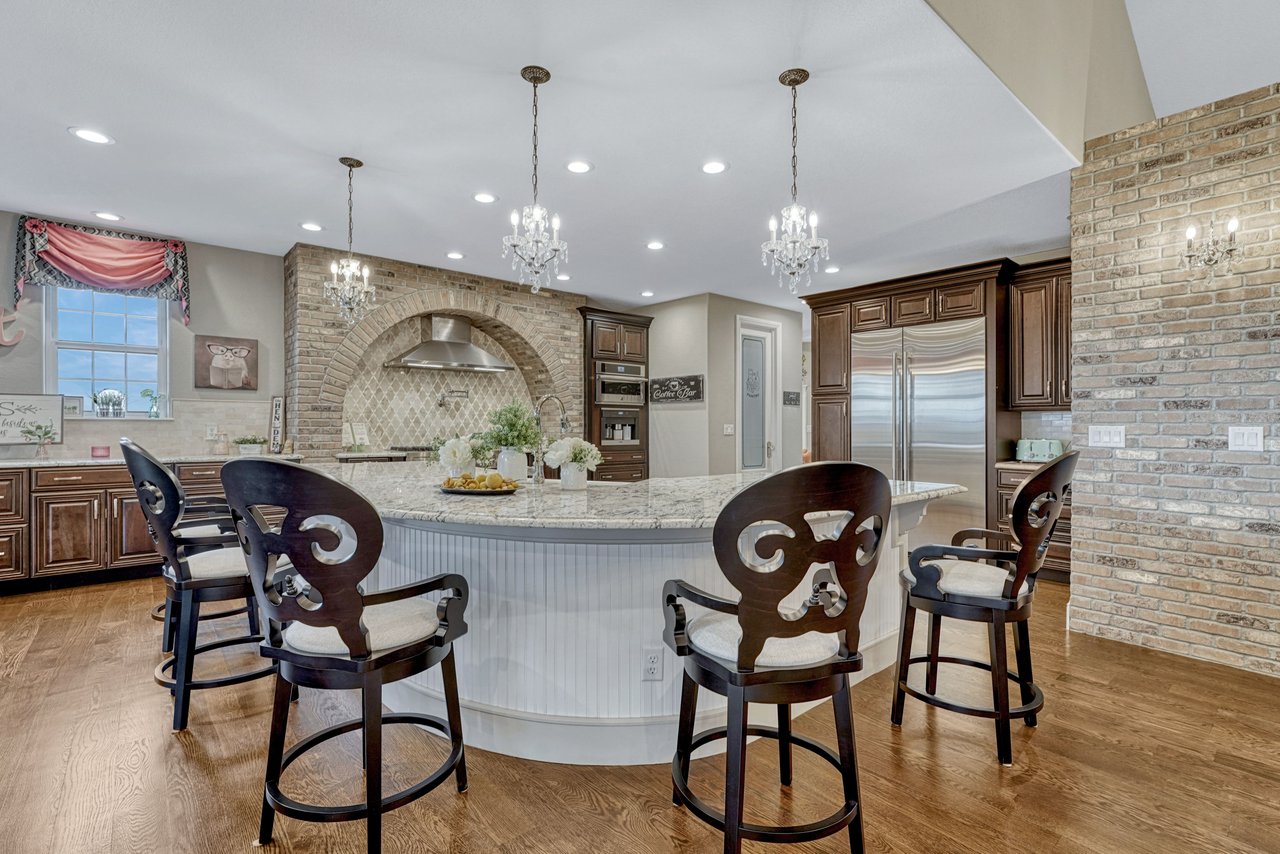 25995 Cave Spring Trail