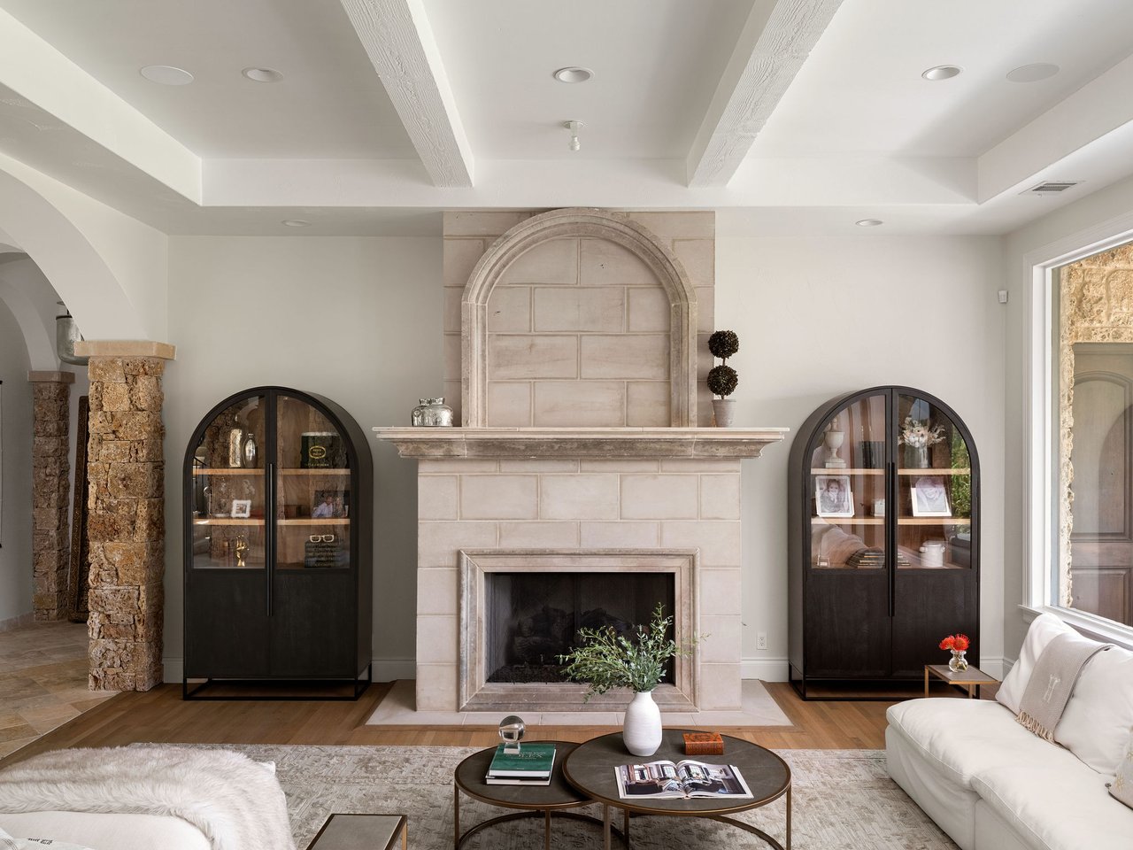 305 Marly Way 