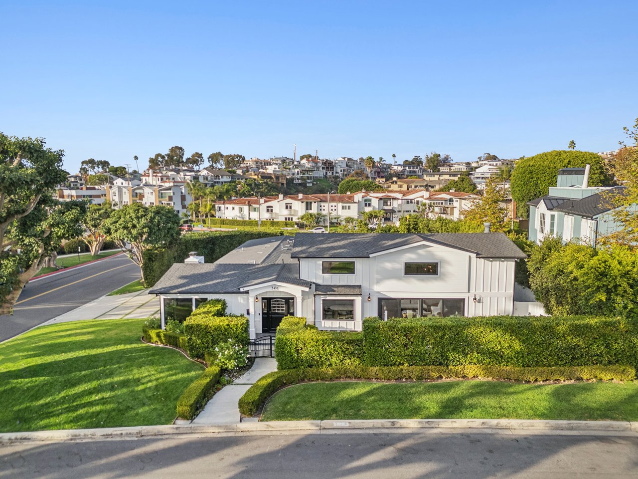 Spotlight: 301 Evening Canyon | Corona del Mar
