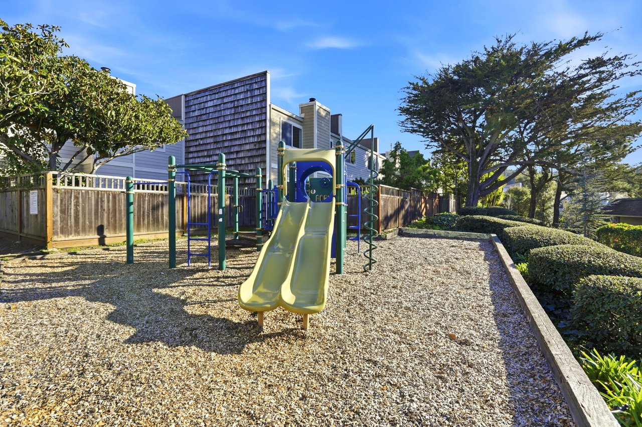 122 Mariner Green Ct