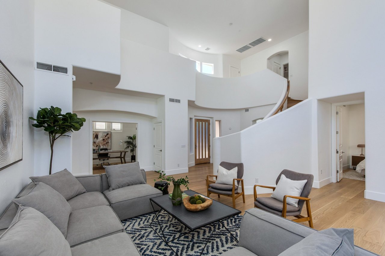 7471 E Sunnyvale Dr.