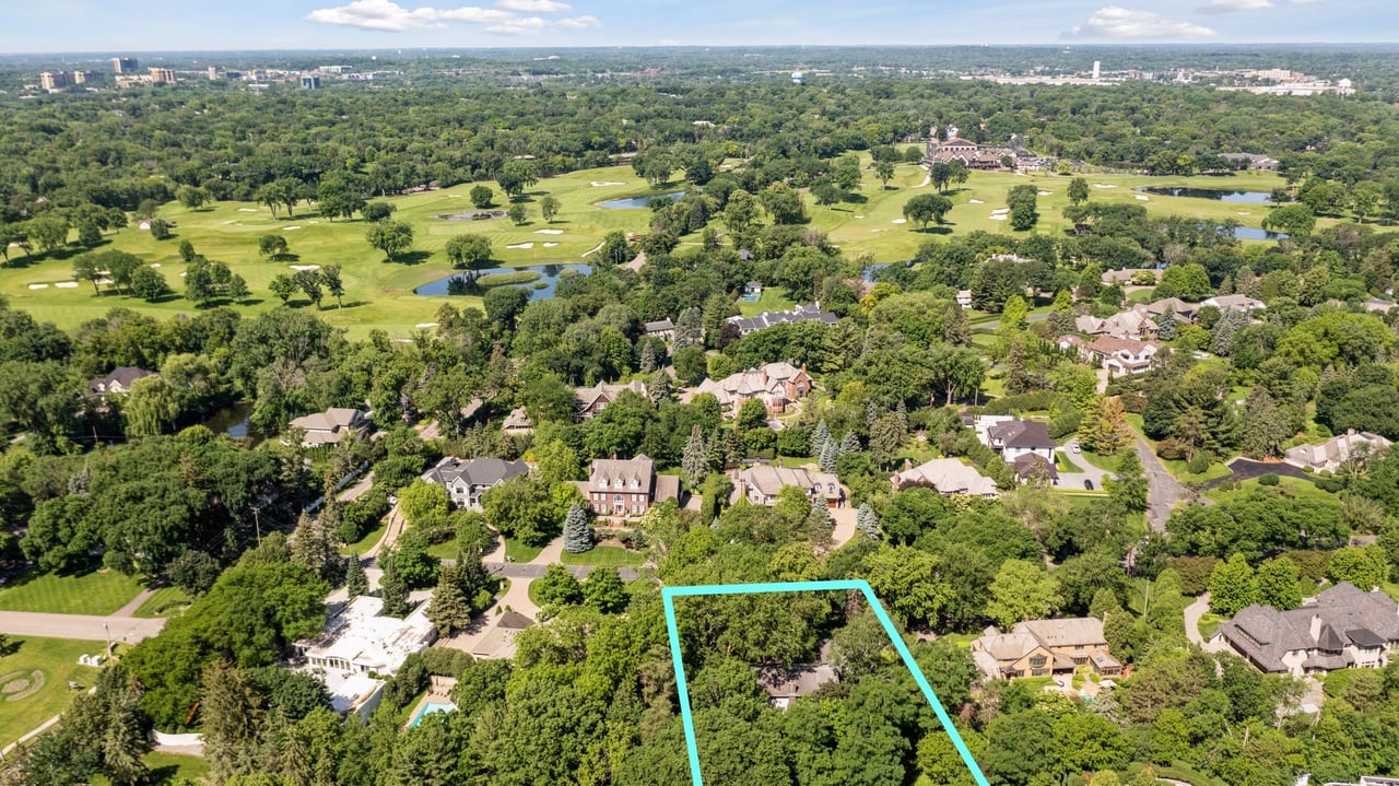4909 Rolling Green Pkwy, Edina