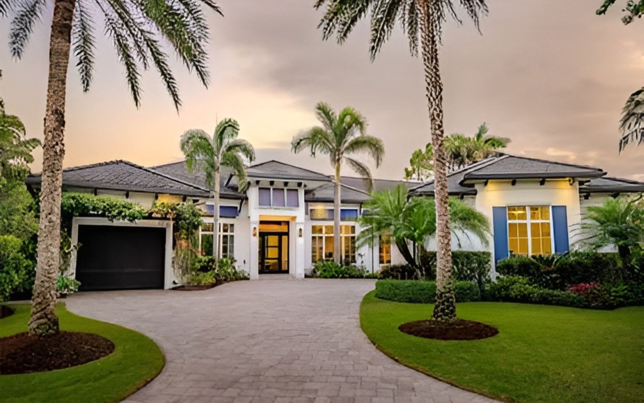 Pelican Bay Woods