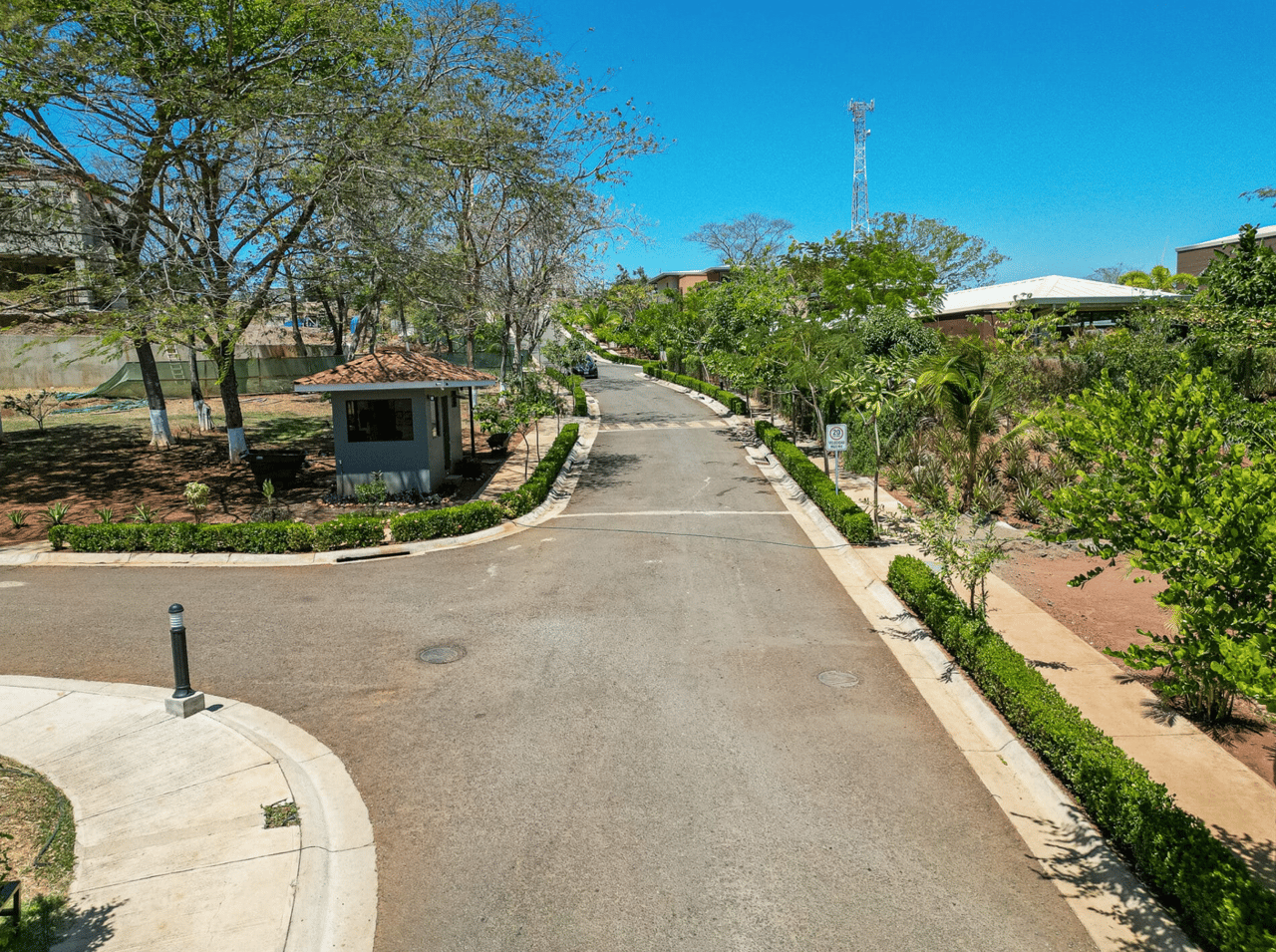 Almendro 50 Tamarindo Park