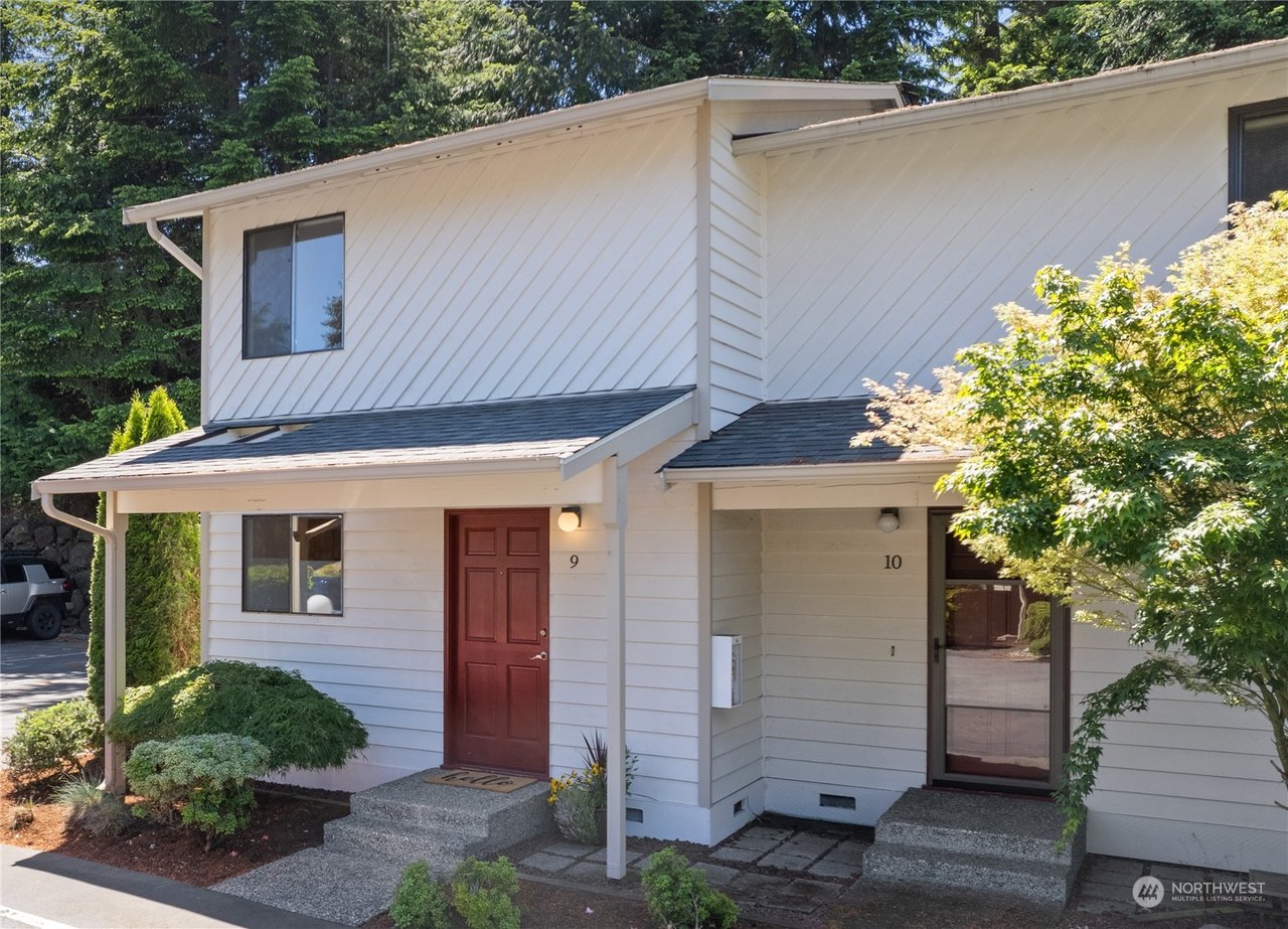 22906 Edmonds Way #9