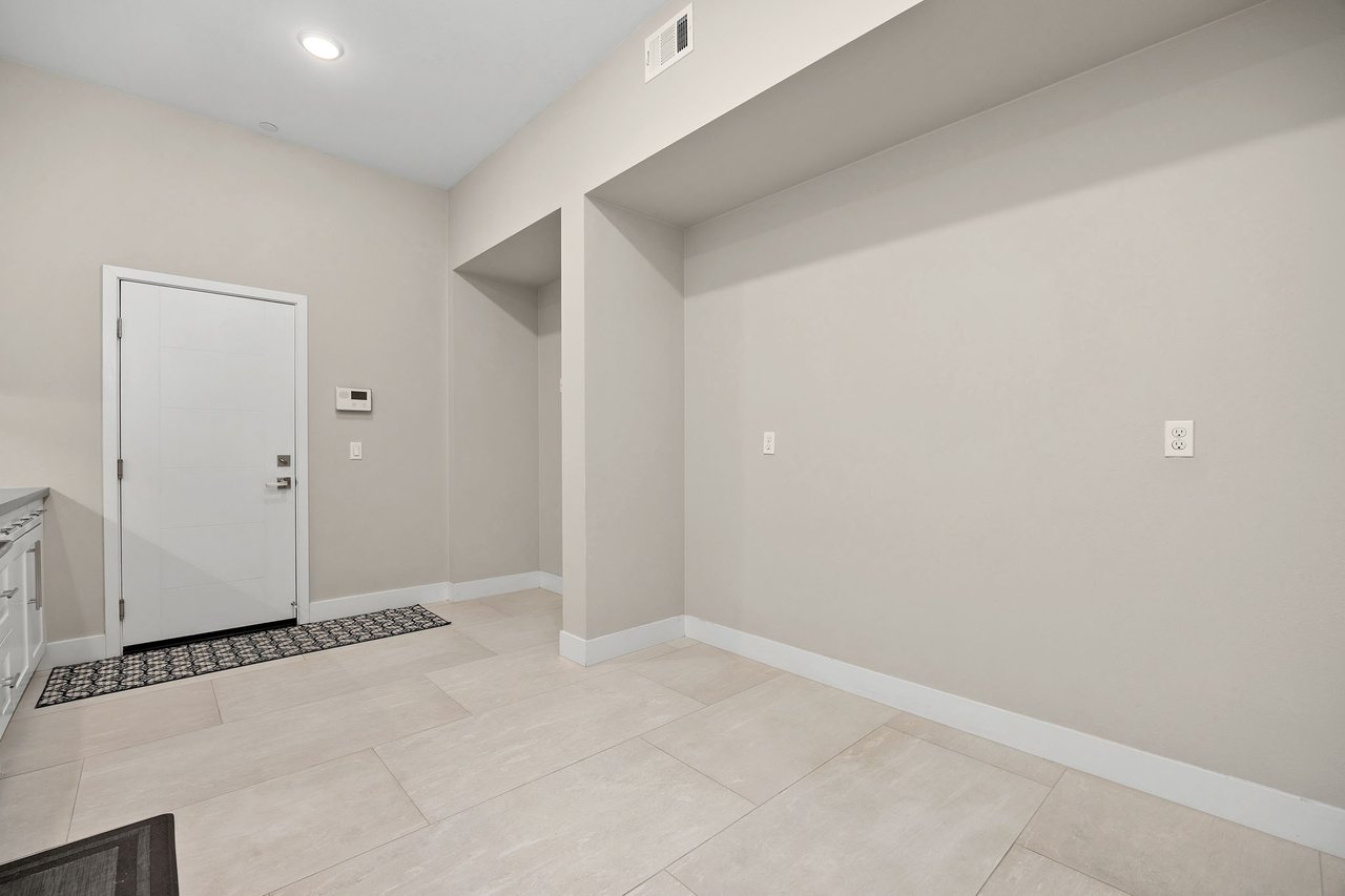 6190 Sagebrush Bend Way