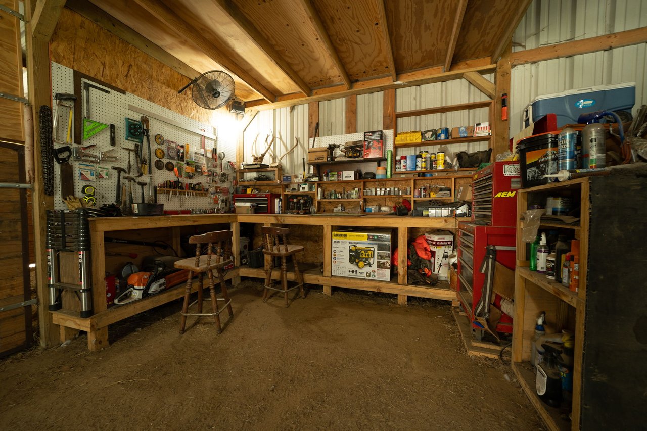 A Ben Wheeler Country Home & Land Dream!