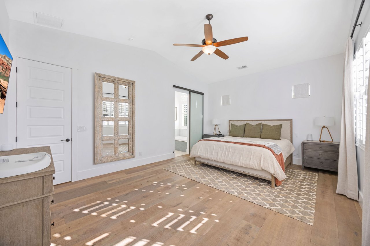 4145 E CAMPBELL Avenue