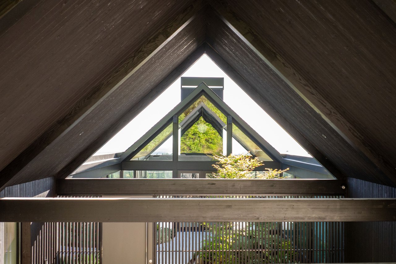 Modern High End New Construction with Iconic Eichler Design Influences -Available Now 