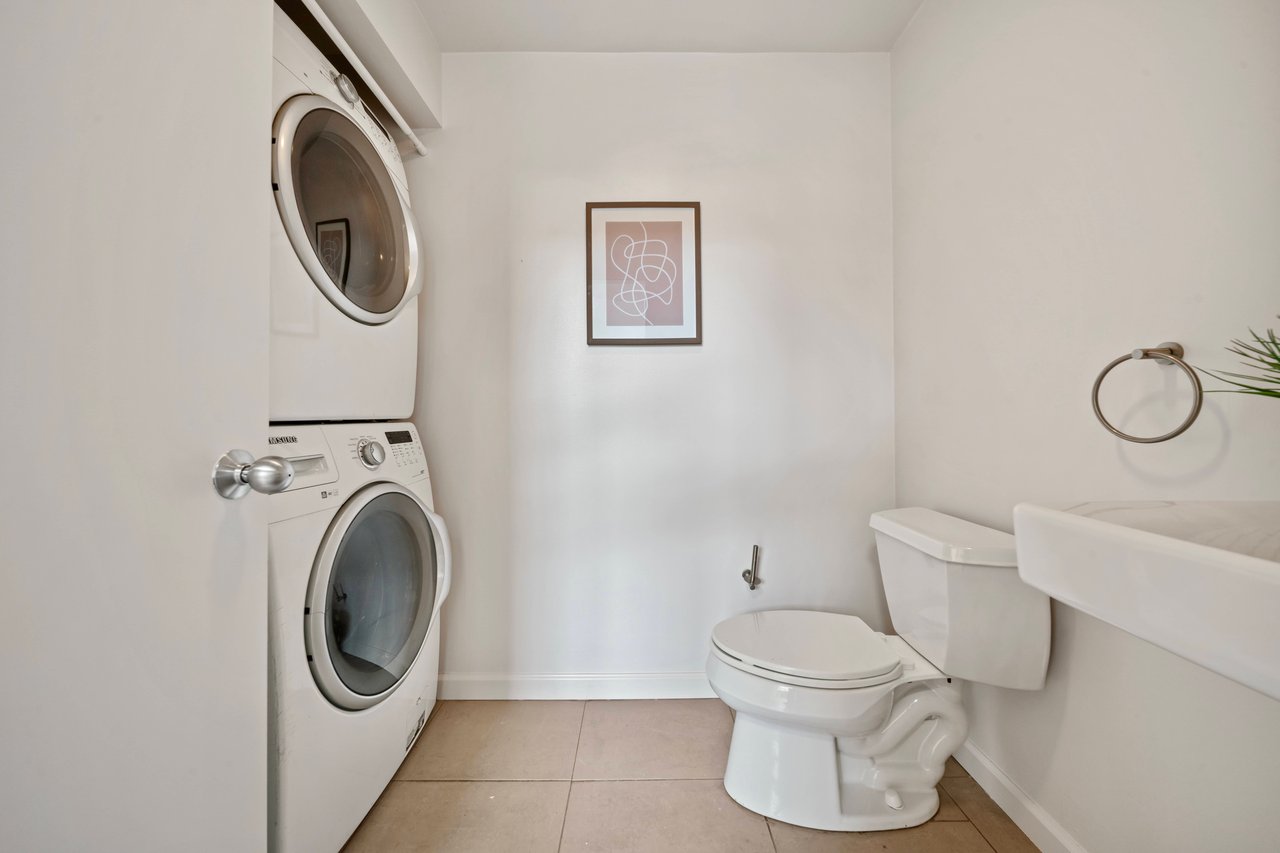 281 Clara St #6
