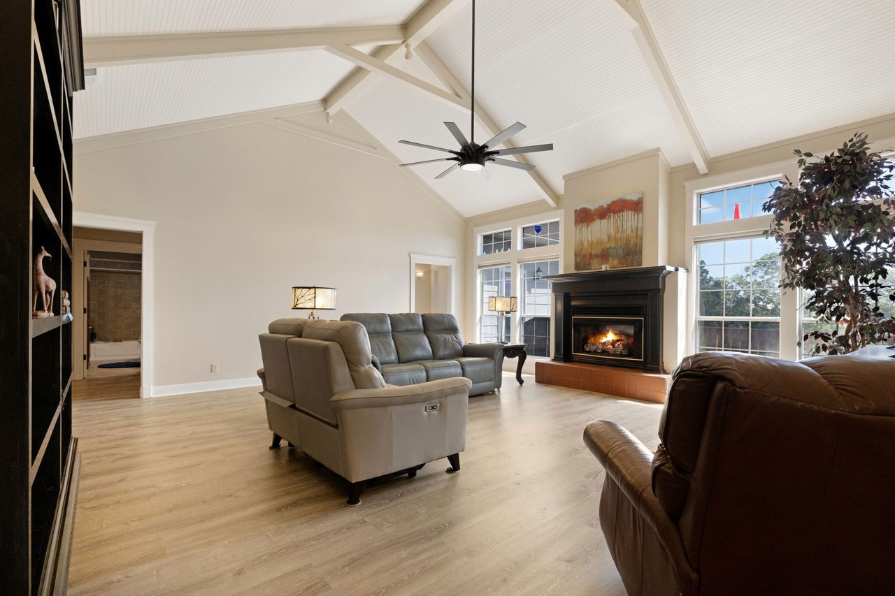 Hill Country Home in Northwest Hills | 3 Bed | 2.5 Bath | ±2,700 Sq Ft | ±0.80 Acres | Kerrville, TX