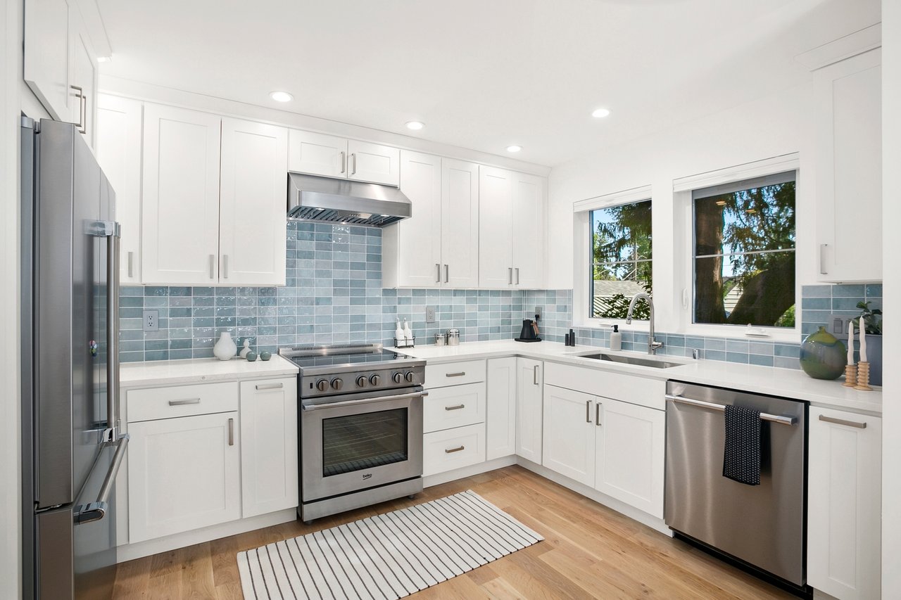 10419 & 10421 41st Avenue SW - Together Or Separate