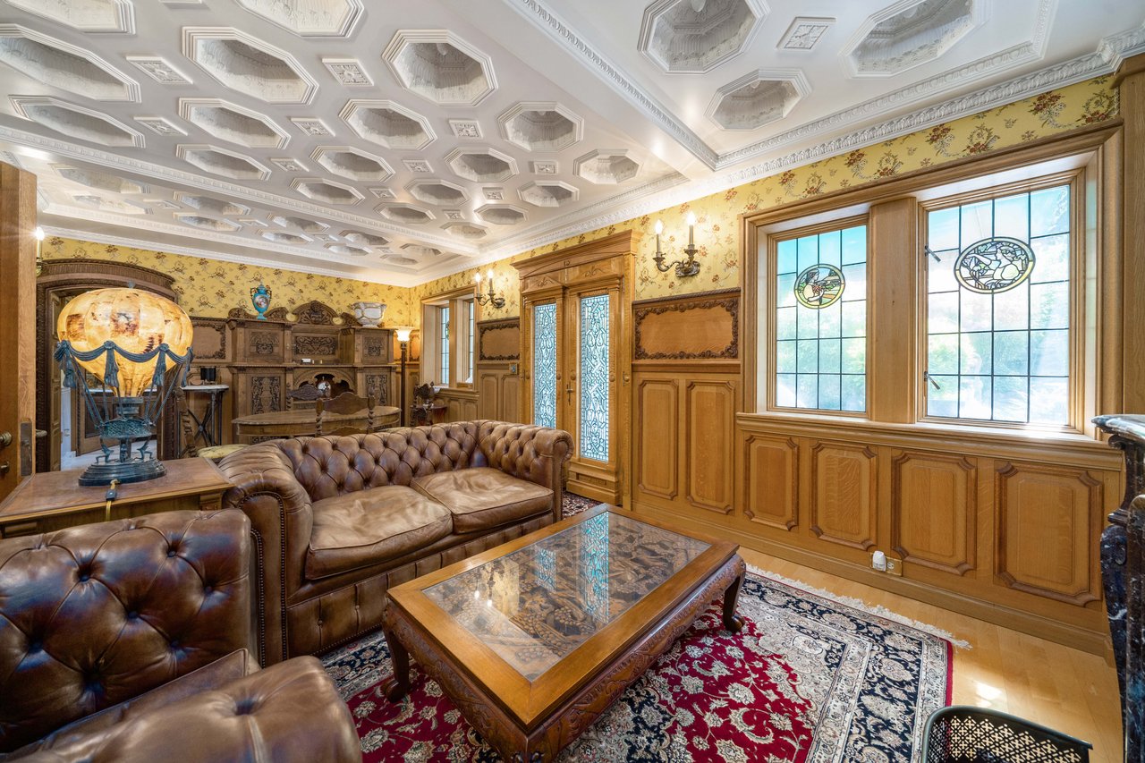 4 Thornewood Lane SW