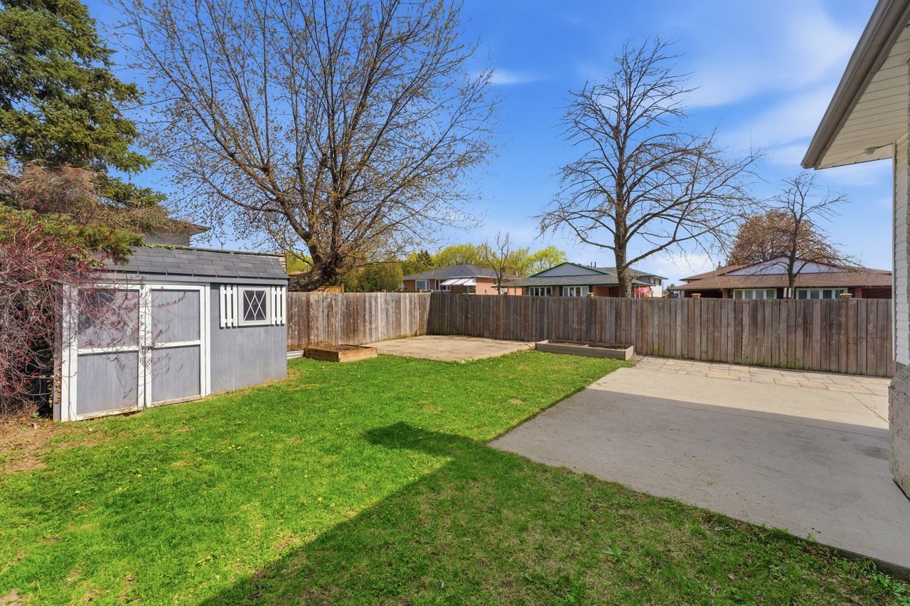 2362 Greenbank Tr