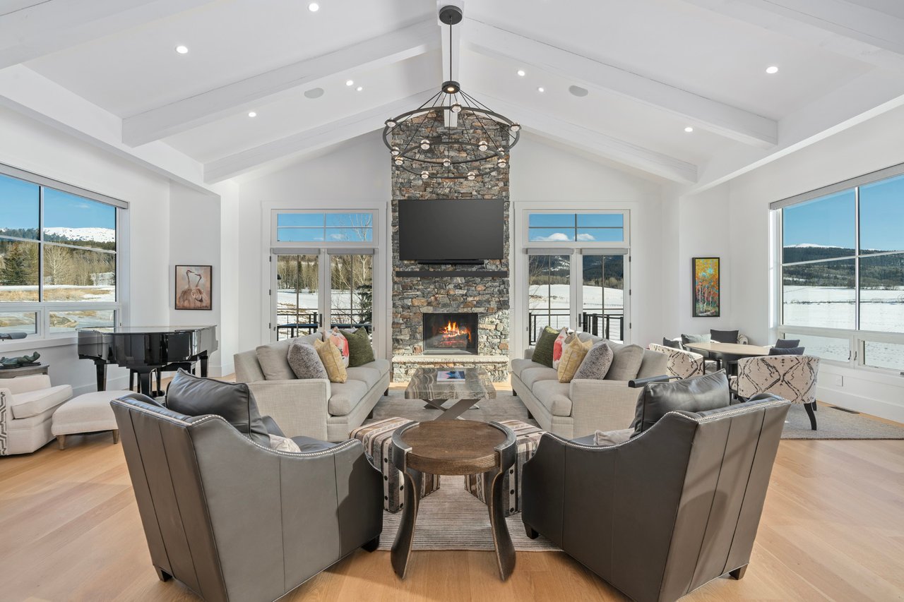 Yellow Rose Ridge Retreat