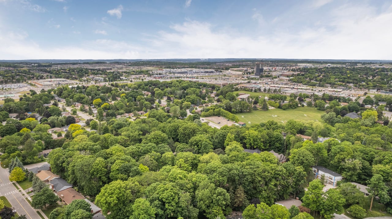 210 Richard Avenue, Newmarket