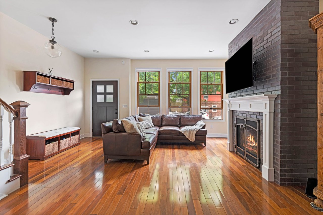 299 16th Street