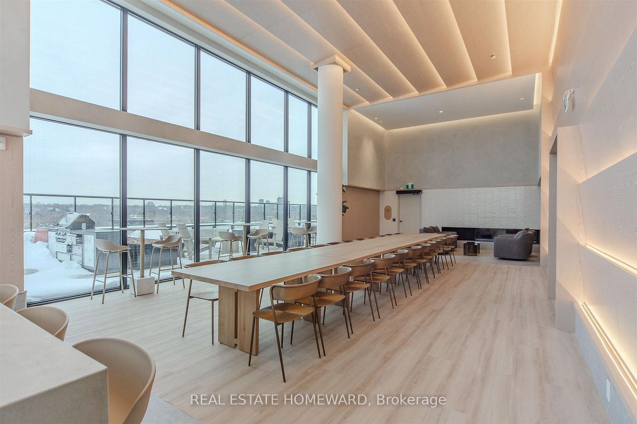 PENTHOUSE BY THE BEACHES 