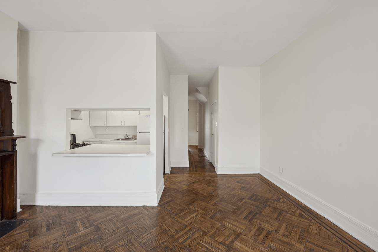 309 W 138TH Street