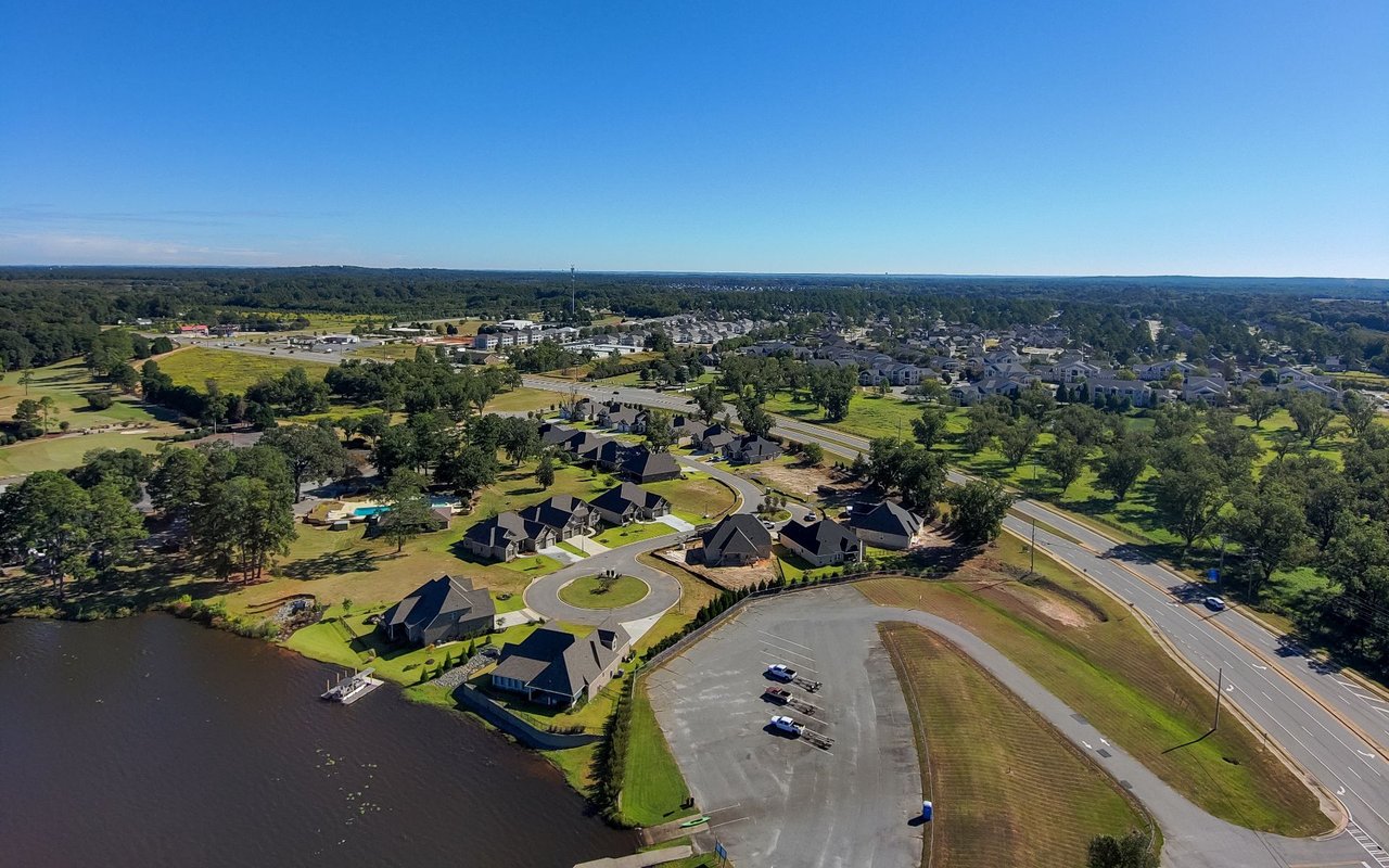 Homes for sale in Perry GA — residential neighborhood with new construction in Houston County Georgia