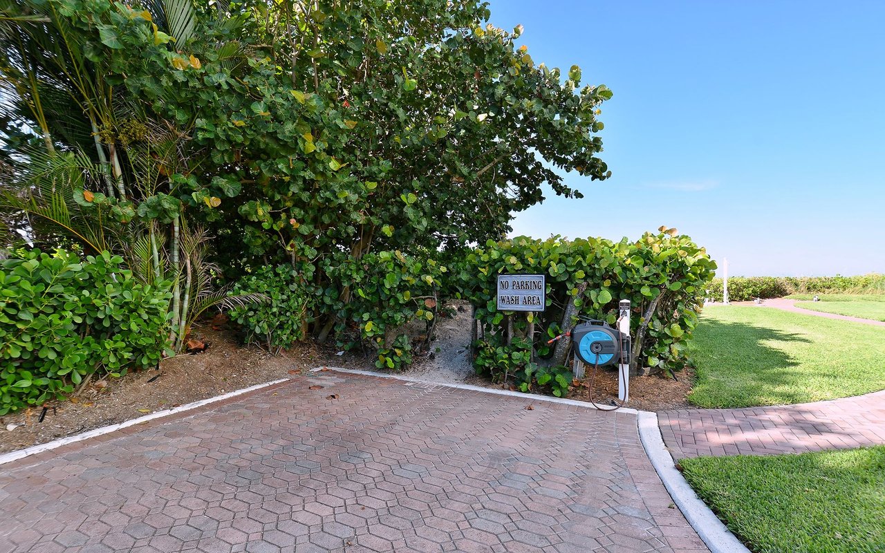 1000 LONGBOAT CLUB RD #402