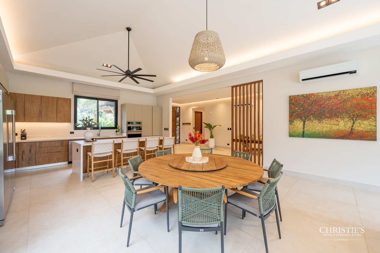 Casa Jade | Contemporary Resort Living in Hacienda Pinilla 