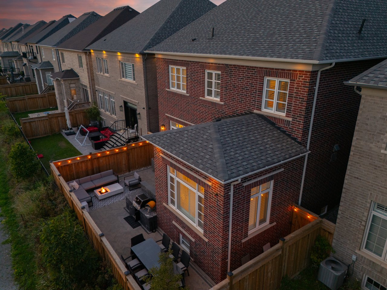 3100 Daniel Way, Oakville