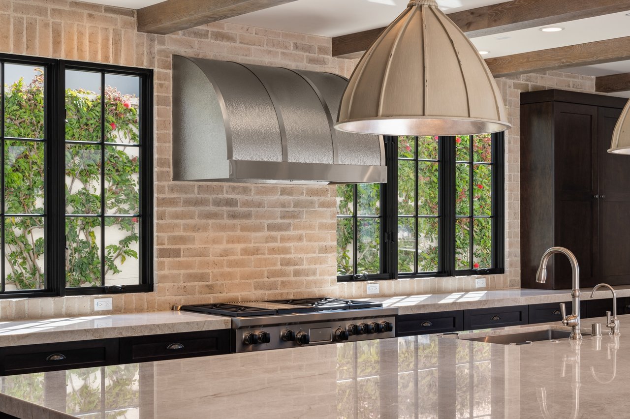 Coastal Luxury in Crystal Cove